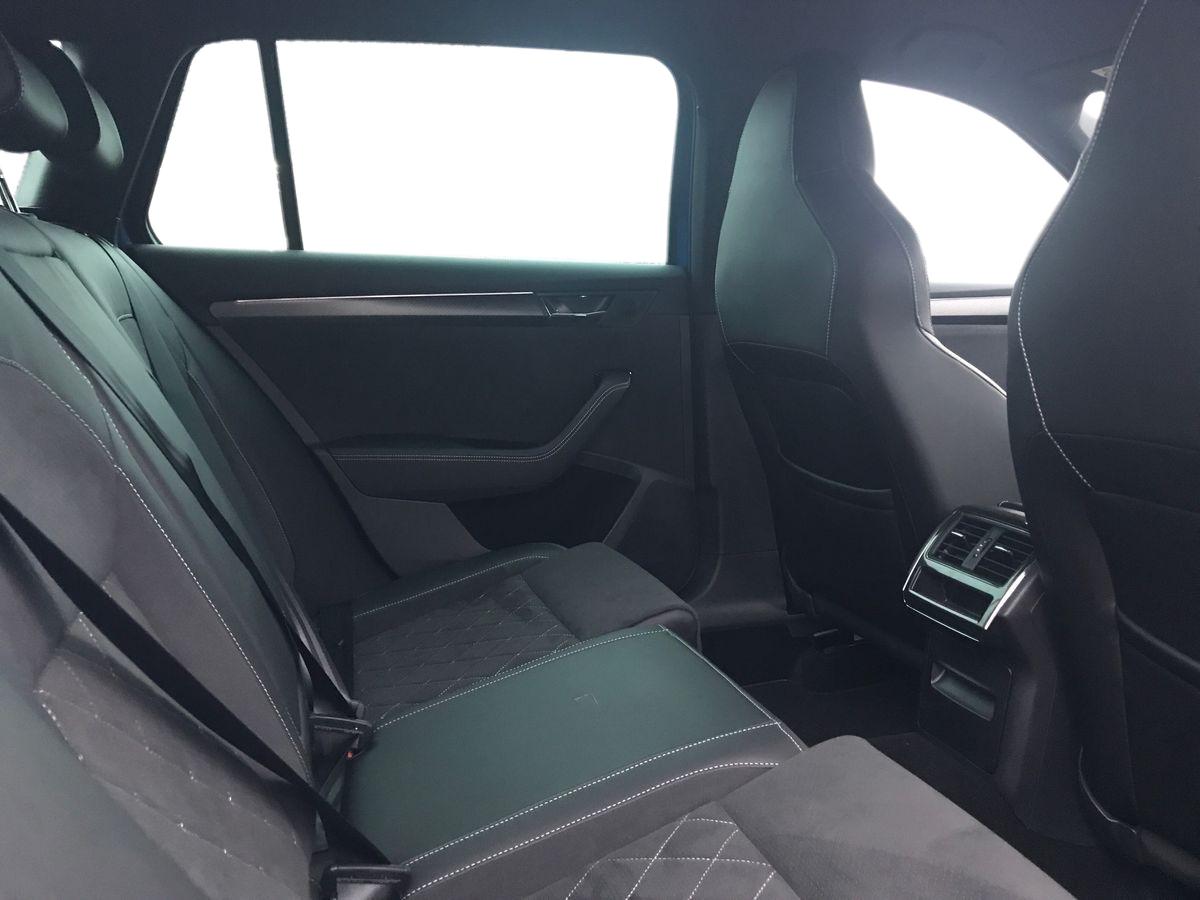 2023 Skoda SUPERB 1.5 TSI Sport Line Plus 5dr DSG - vehicle photo 7 for sale on PureCar