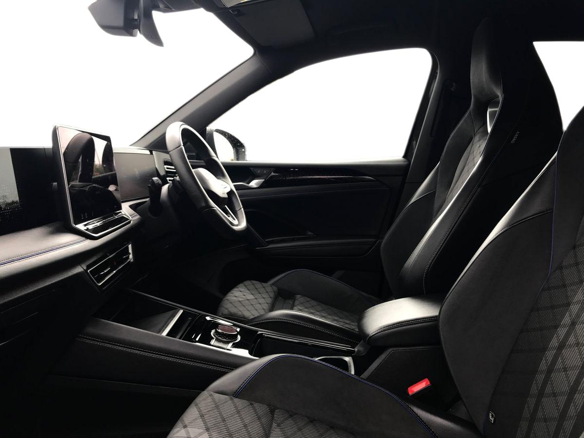 2024 Volkswagen Tiguan 1.5 eTSI 150 R-Line 5dr DSG - vehicle photo 5 for sale on PureCar