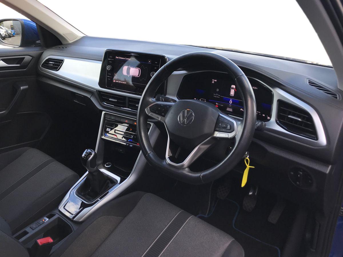 2023 Volkswagen T-roc 1.0 TSI Life 5dr - vehicle photo 3 for sale on PureCar