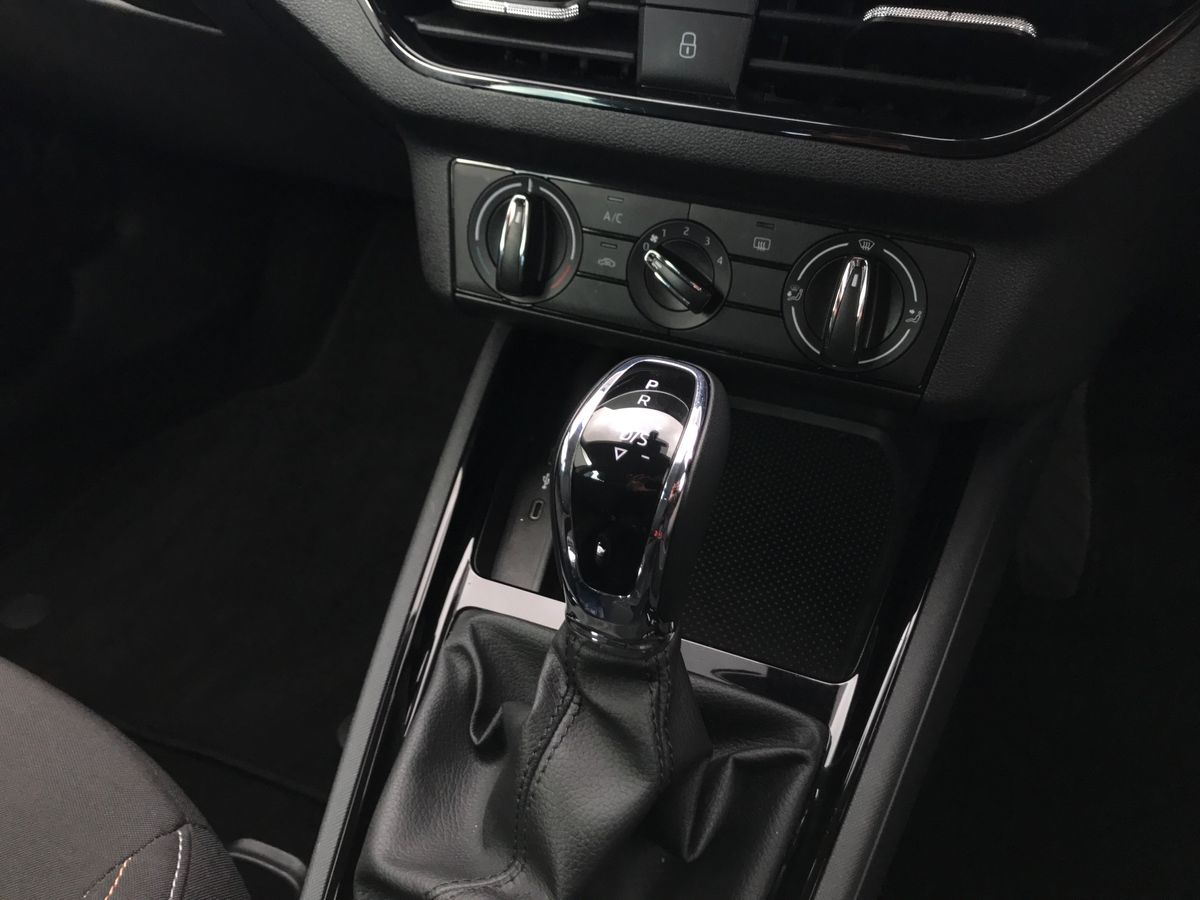 2023 Skoda KAMIQ 1.0 TSI 110 SE Drive 5dr DSG - vehicle photo 22 for sale on PureCar