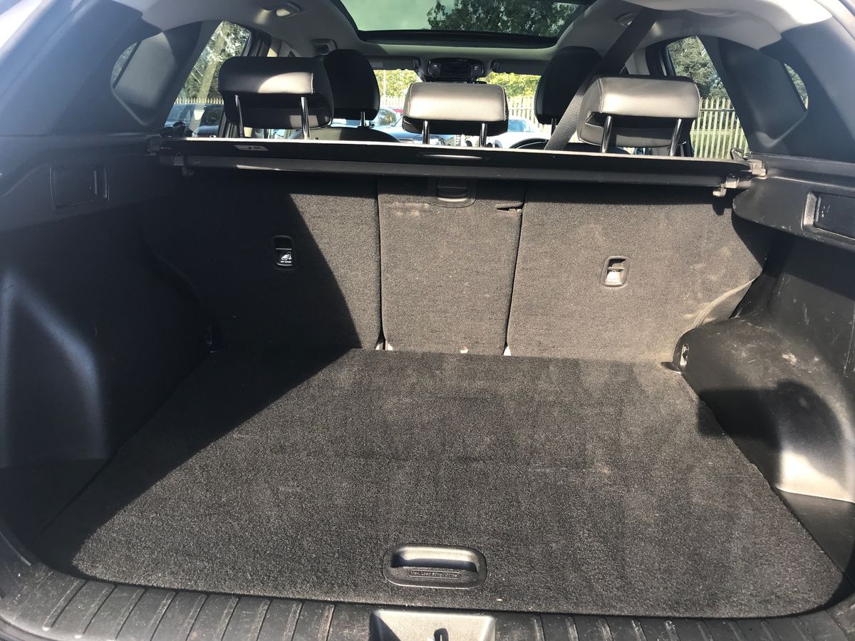 2022 Hyundai Tucson 1.6 TGDi Hybrid 230 Ultimate 5dr 2WD Auto - vehicle photo 8 for sale on PureCar