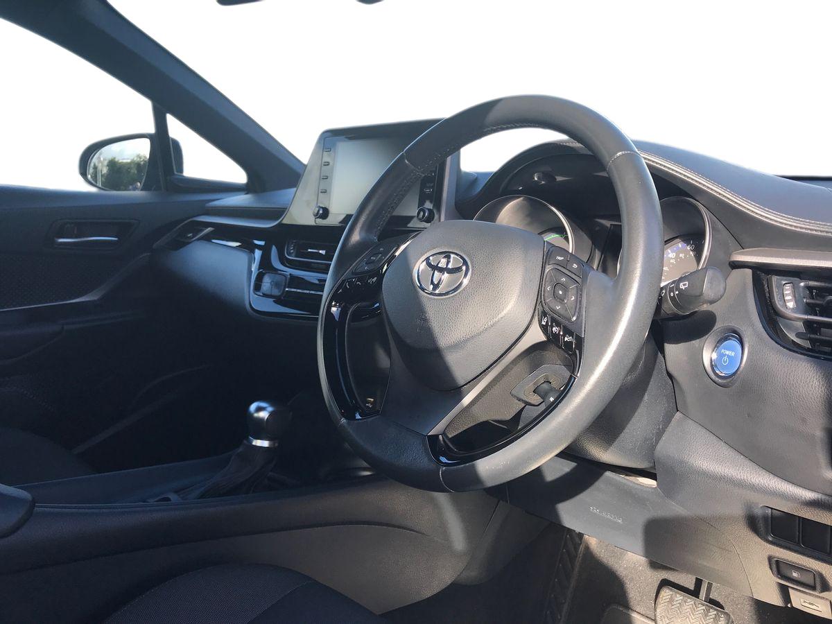 2022 Toyota C-HR 1.8 Hybrid Icon 5dr CVT - vehicle photo 3 for sale on PureCar