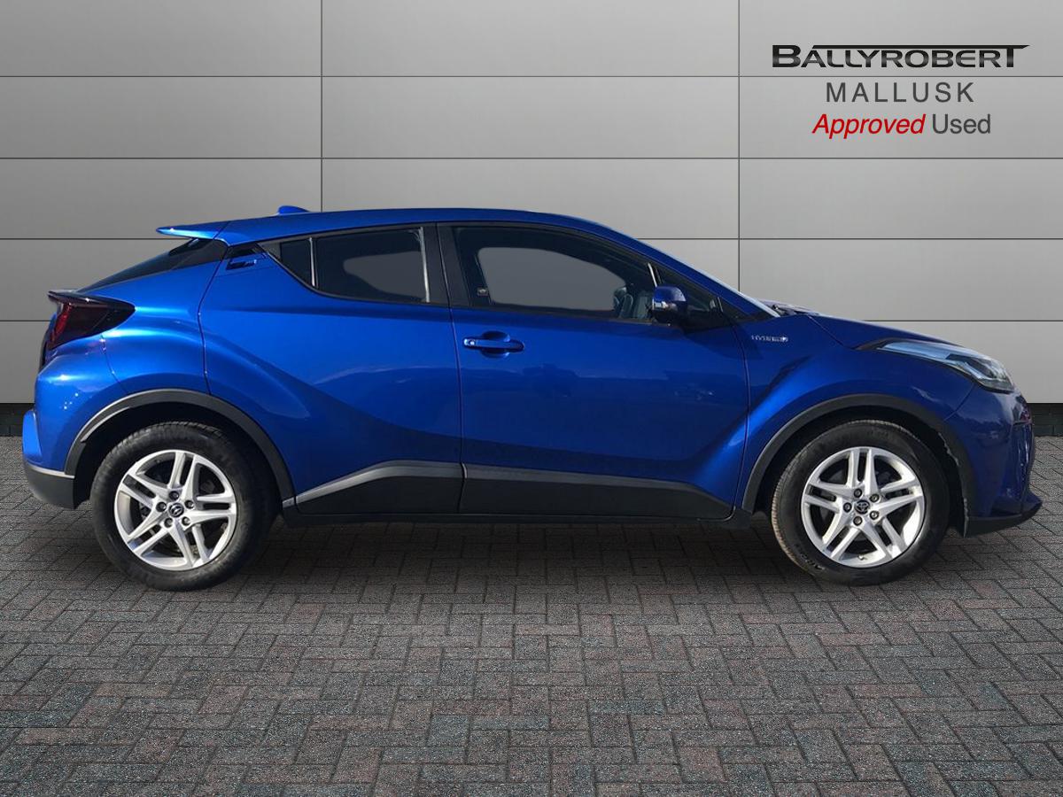 2022 Toyota C-HR 1.8 Hybrid Icon 5dr CVT - vehicle photo 9 for sale on PureCar