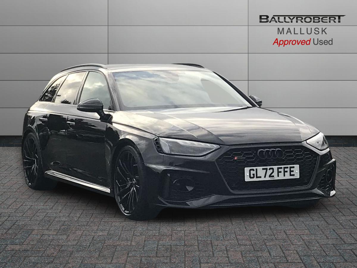 Audi RS4 2022