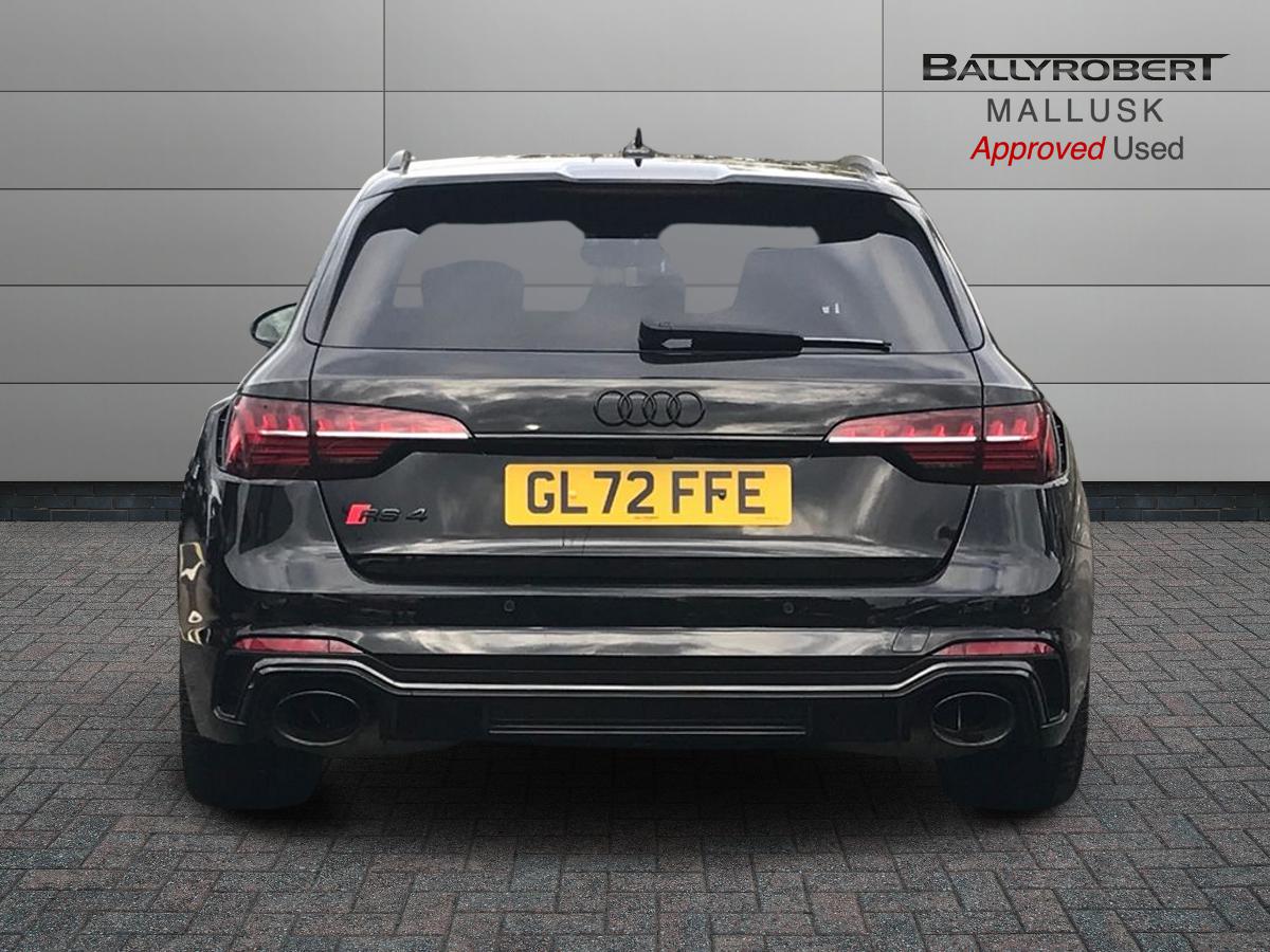 2022 Audi RS4 RS 4 TFSI Quattro Carbon Black 5dr Tiptronic - vehicle photo 11 for sale on PureCar