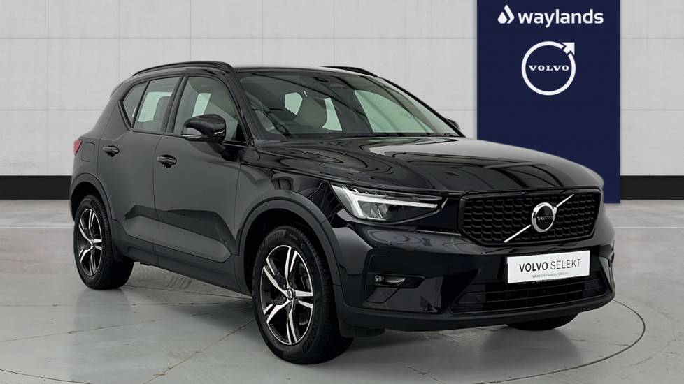 2022 Volvo XC40 2.0 B4 Plus AWD