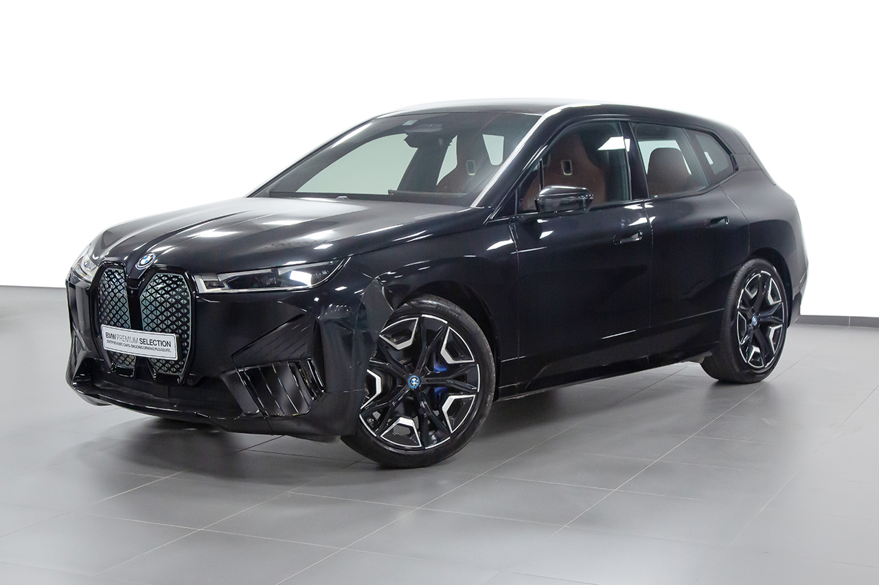 BMW iX 1