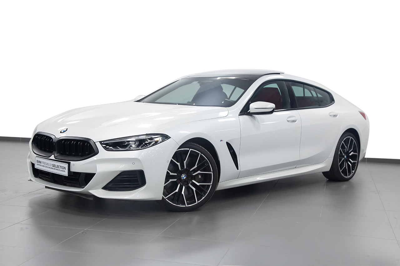 BMW 8 Series 1
