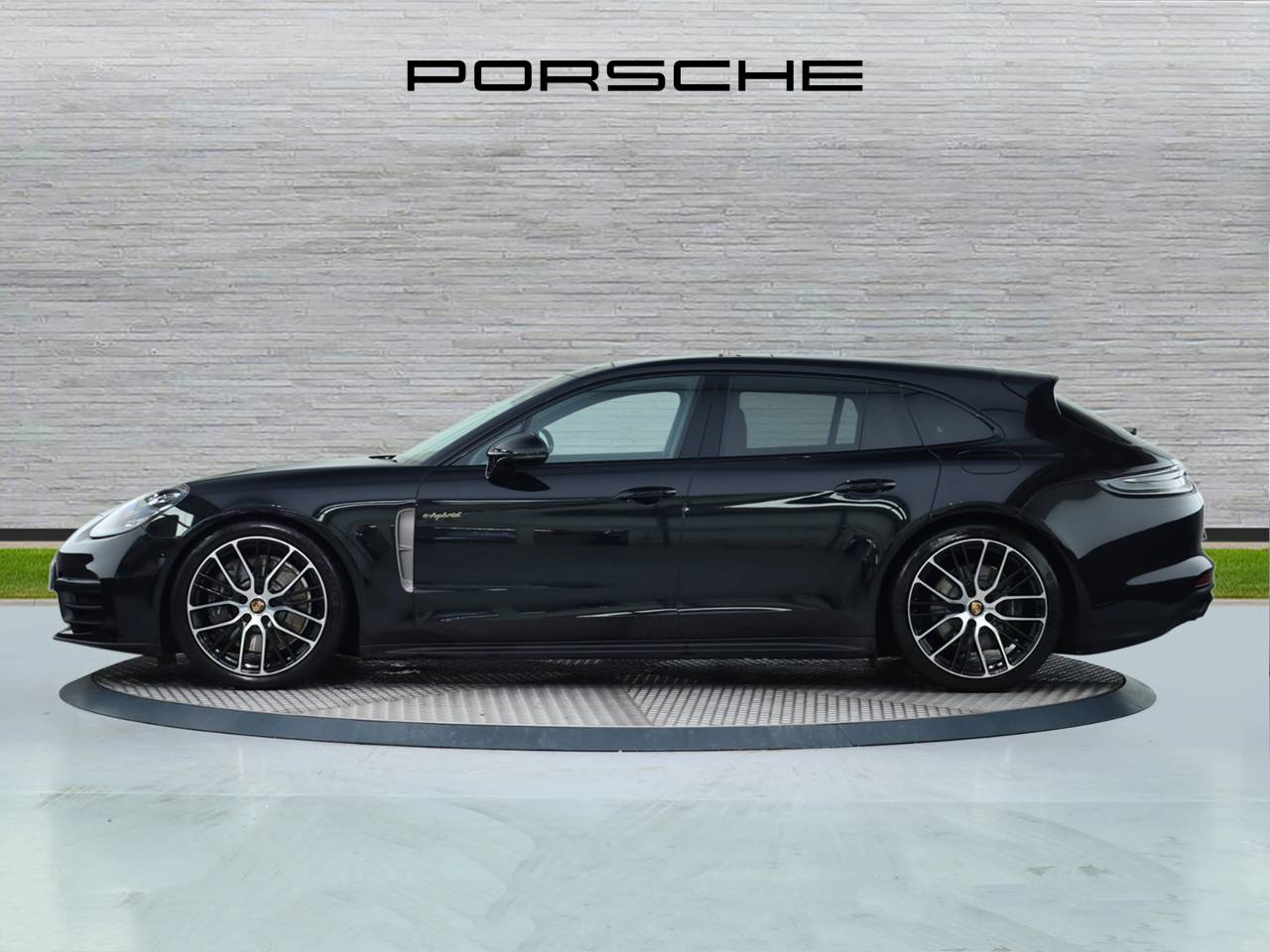 Panamera 4 SPORT TURISMO PLATINUM EDITION PDK (2) image 06