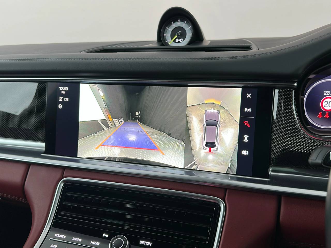 Panamera 4 SPORT TURISMO PLATINUM EDITION PDK (8) image 24