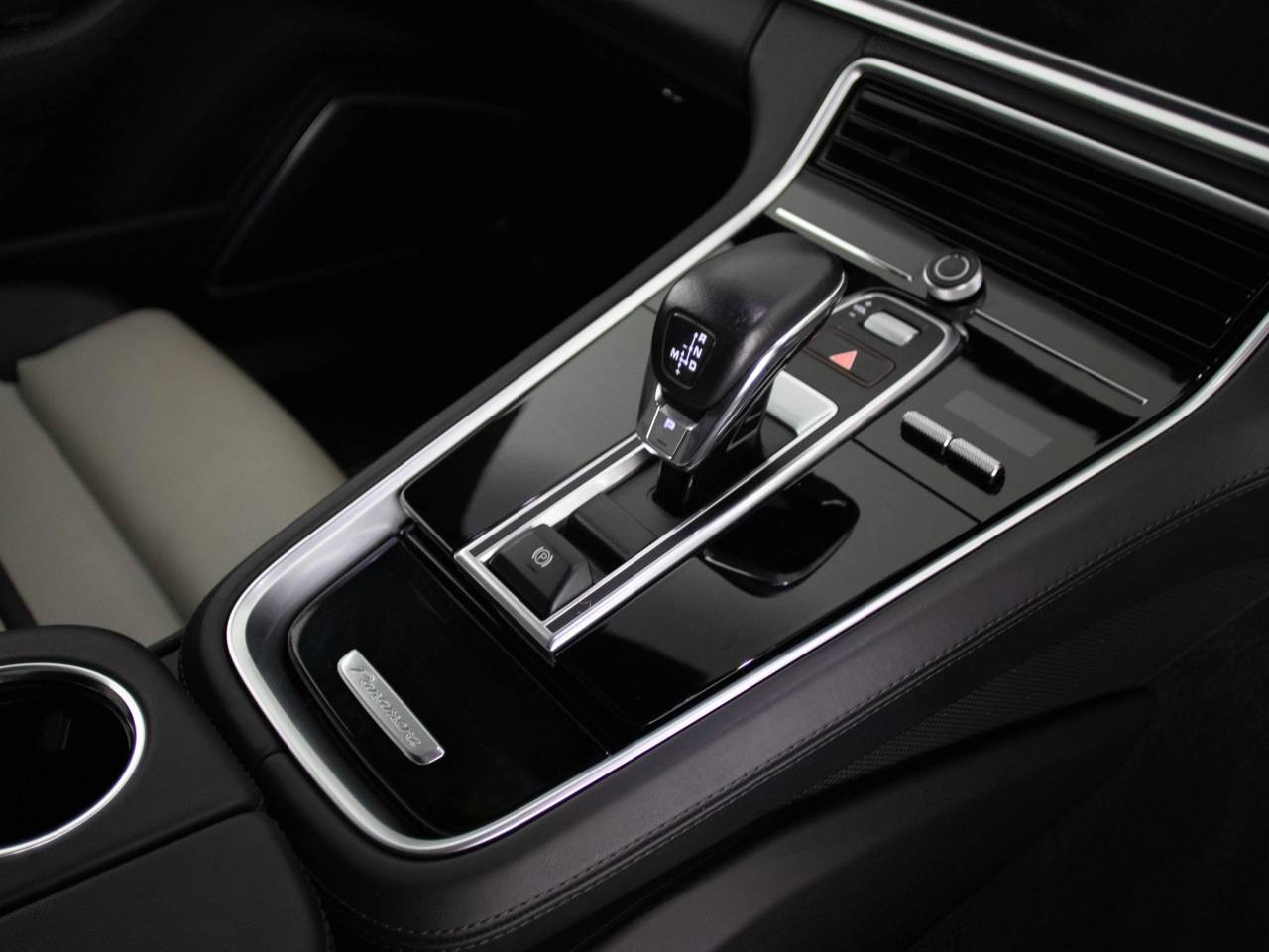 Panamera 4 SPORT TURISMO PLATINUM EDITION PDK (2) image 31