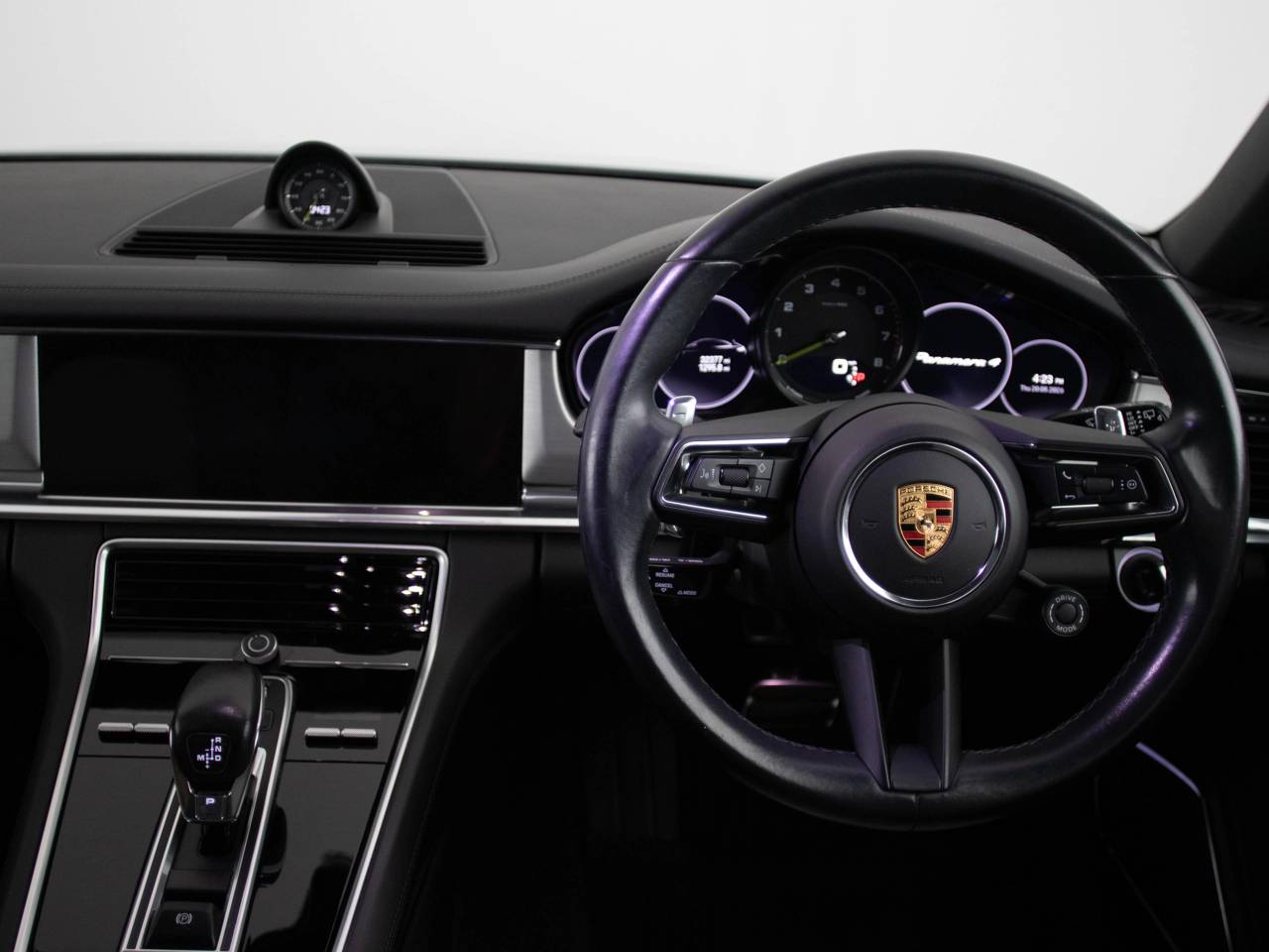 Panamera 4 SPORT TURISMO PLATINUM EDITION PDK (2) image 23