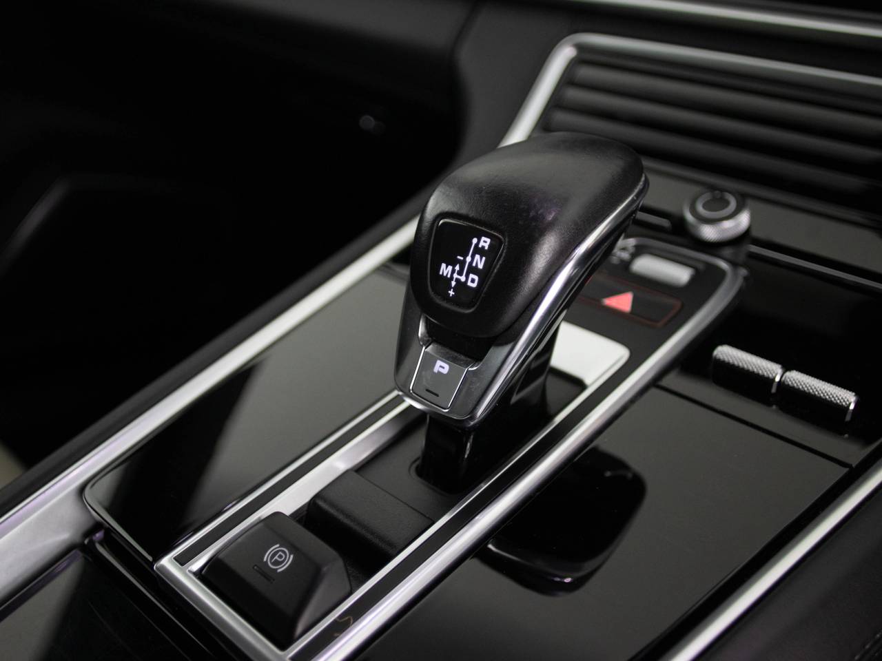 Panamera 4 SPORT TURISMO PLATINUM EDITION PDK (2) image 32