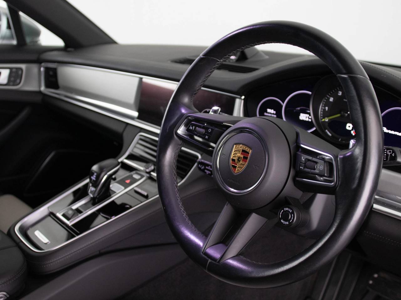 Panamera 4 SPORT TURISMO PLATINUM EDITION PDK (2) image 38
