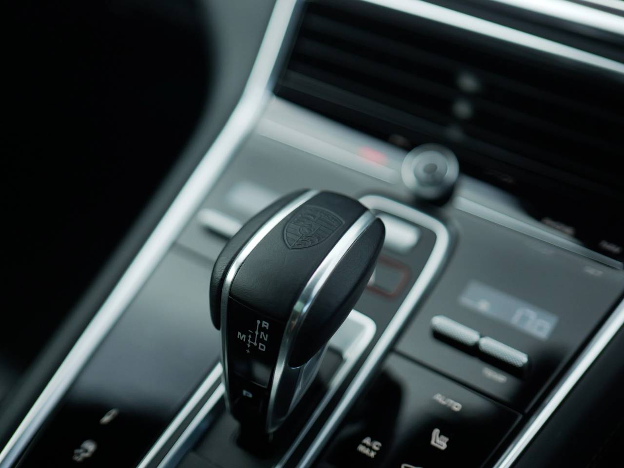 Panamera 4 SPORT TURISMO PDK image 26