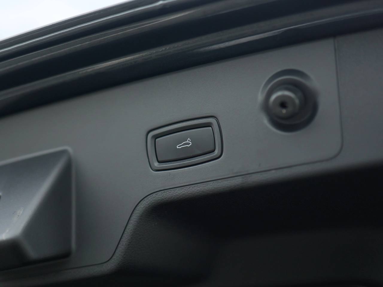 Panamera 4 SPORT TURISMO PDK image 39