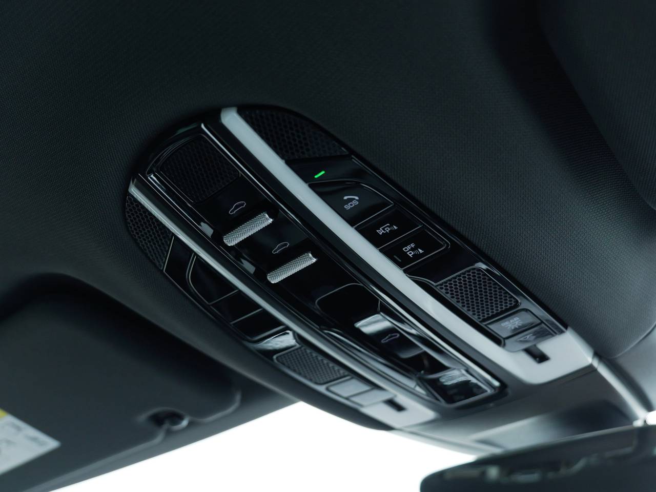 Panamera 4 SPORT TURISMO PDK image 33