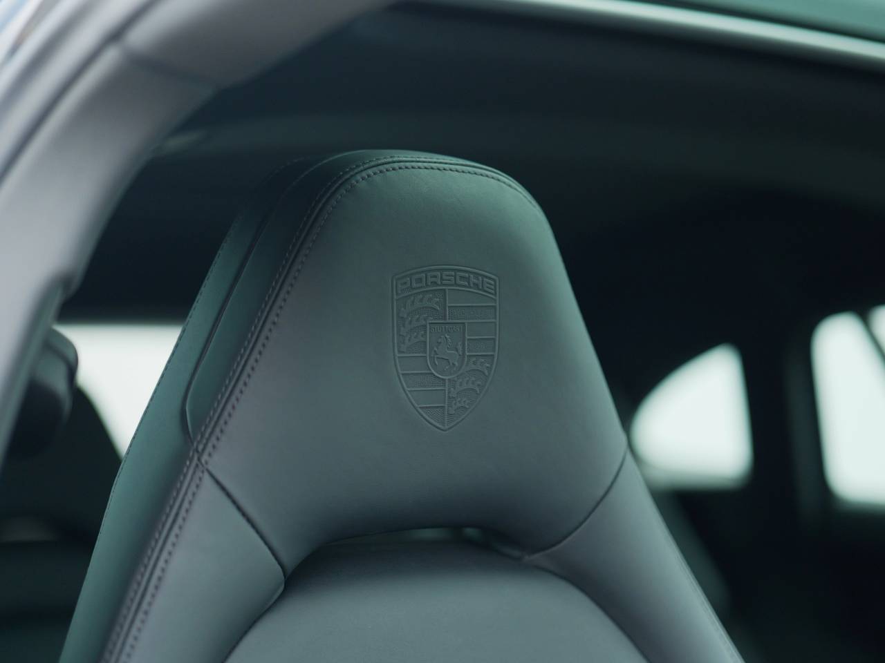 Panamera 4 SPORT TURISMO PDK image 36