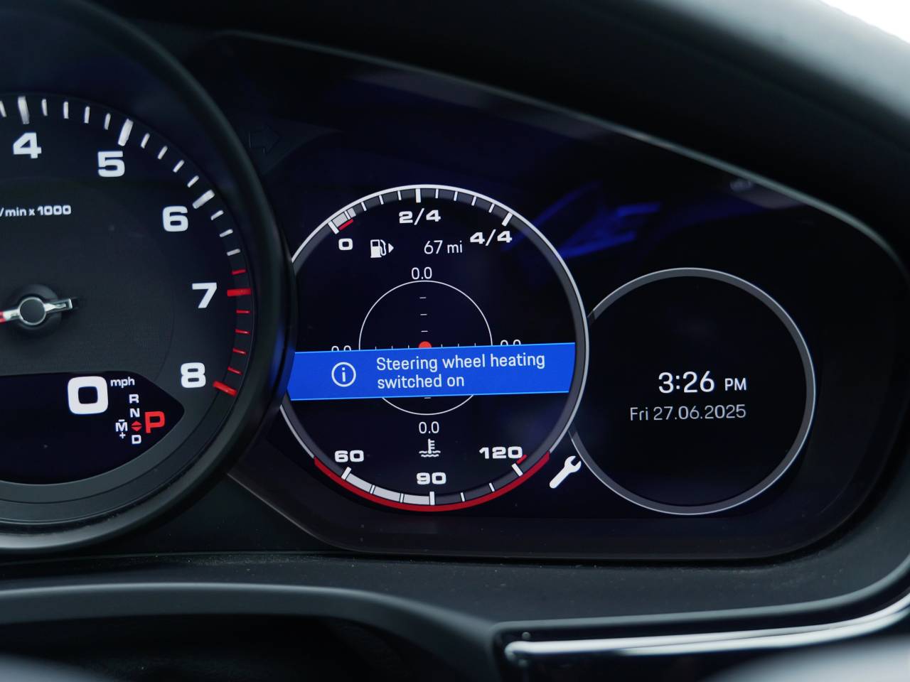 Panamera 4 SPORT TURISMO PDK image 38