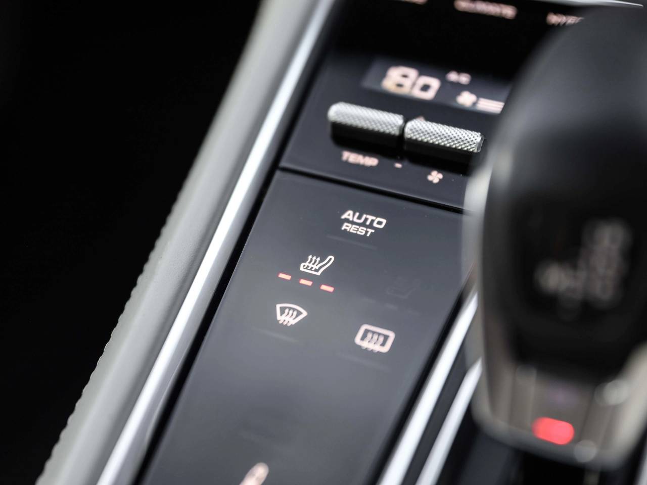Panamera 4 E HYBRID image 26