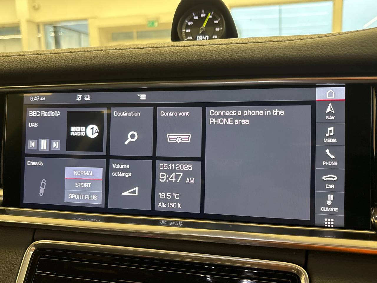 Panamera 4 SPORT TURISMO PDK image 33