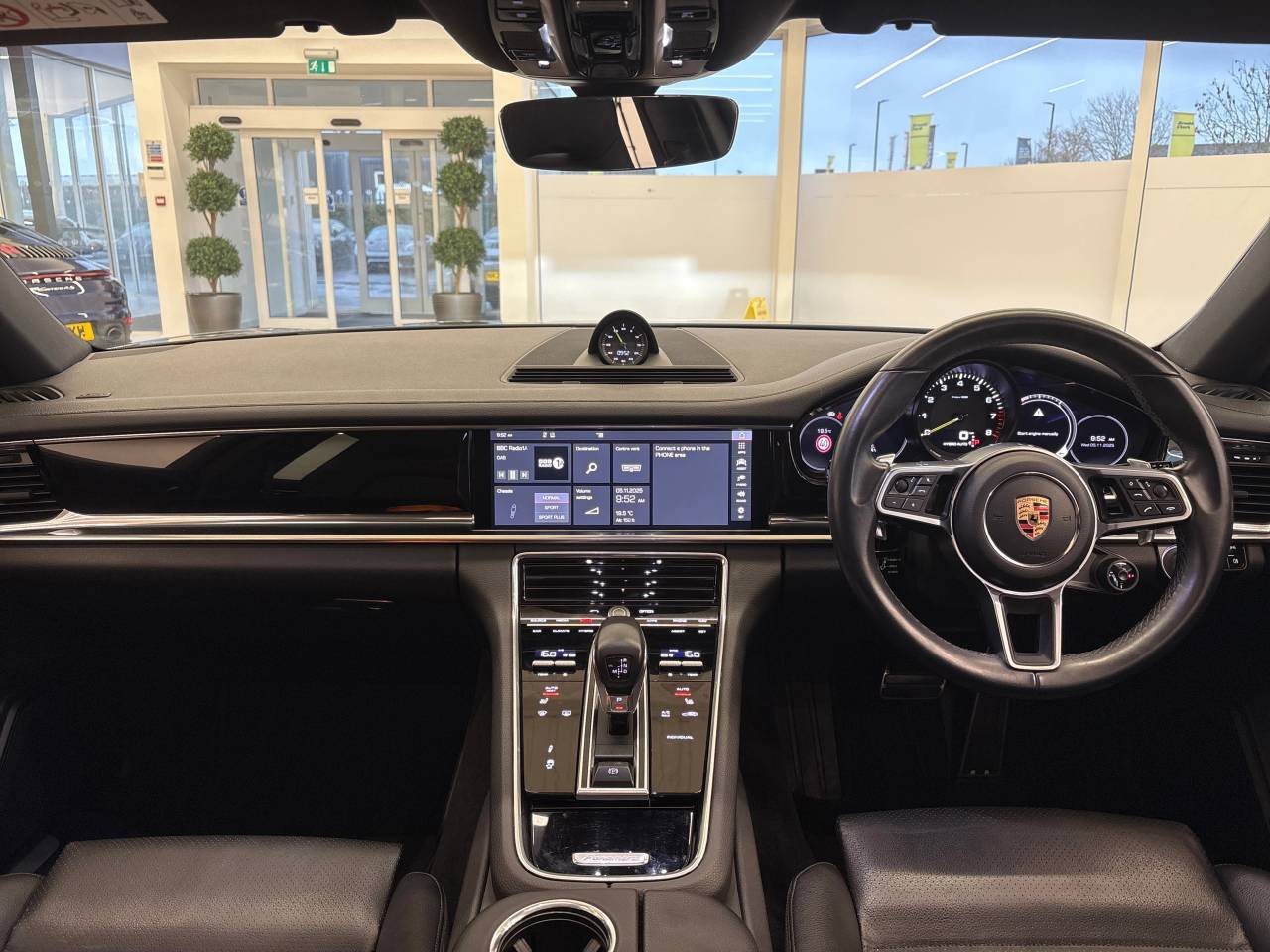 Panamera 4 SPORT TURISMO PDK image 25