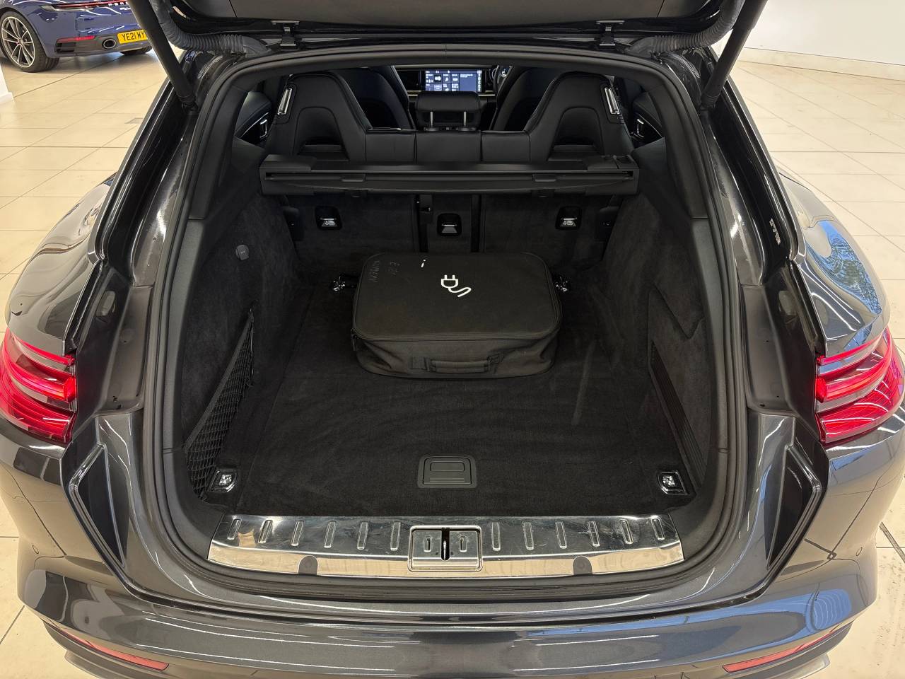 Panamera 4 SPORT TURISMO PDK image 42