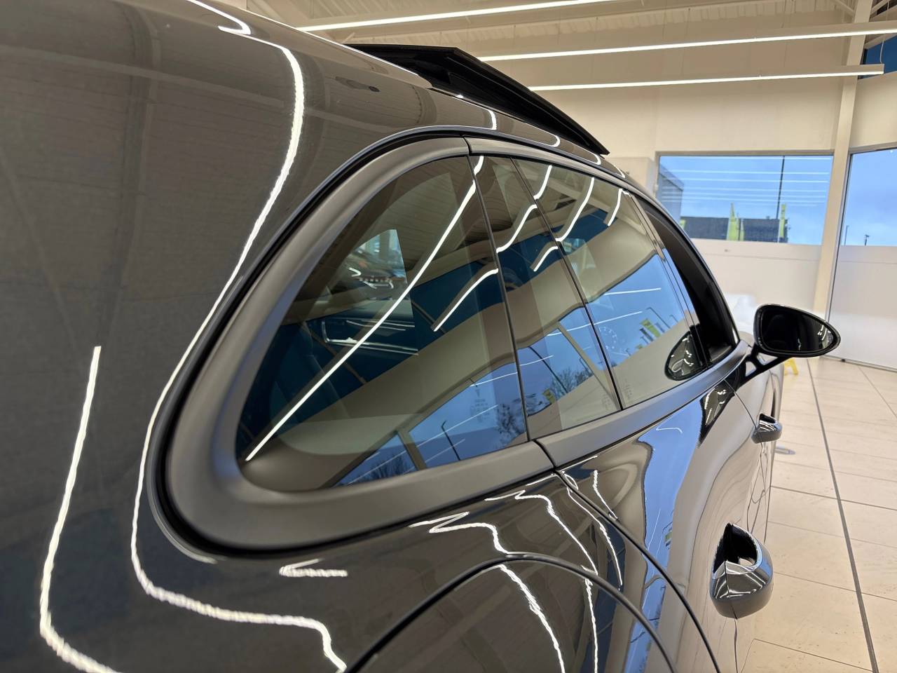 Panamera 4 SPORT TURISMO PDK image 14