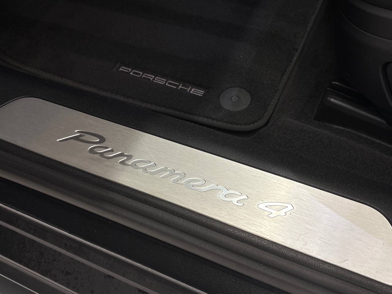 Panamera 4 SPORT TURISMO PDK image 36