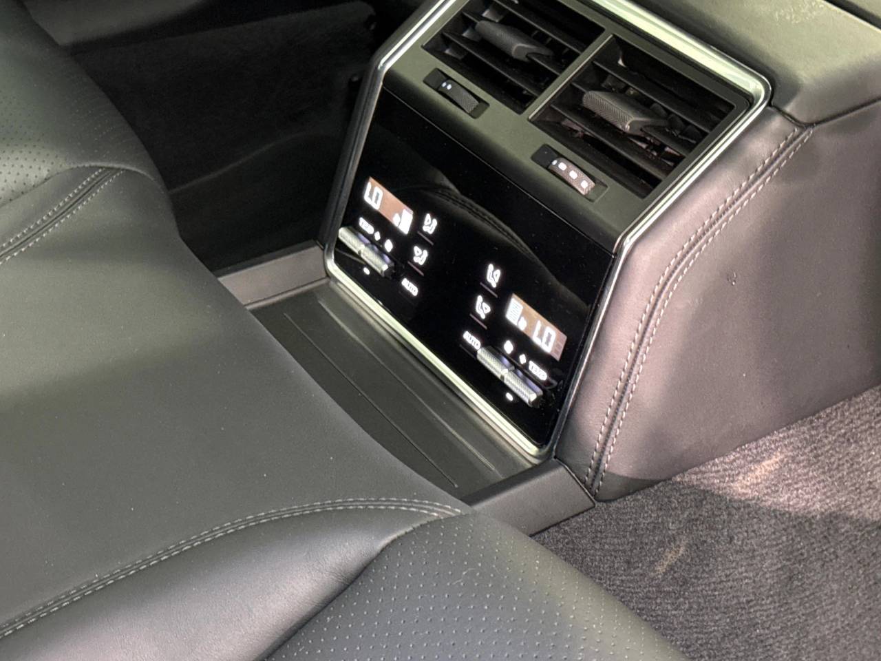 Panamera 4S PDK (11) image 32
