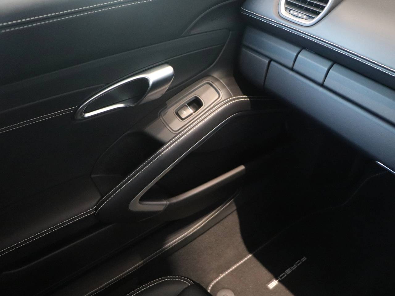 718 (982) BOXSTER STYLE EDITION PDK (3) image 31