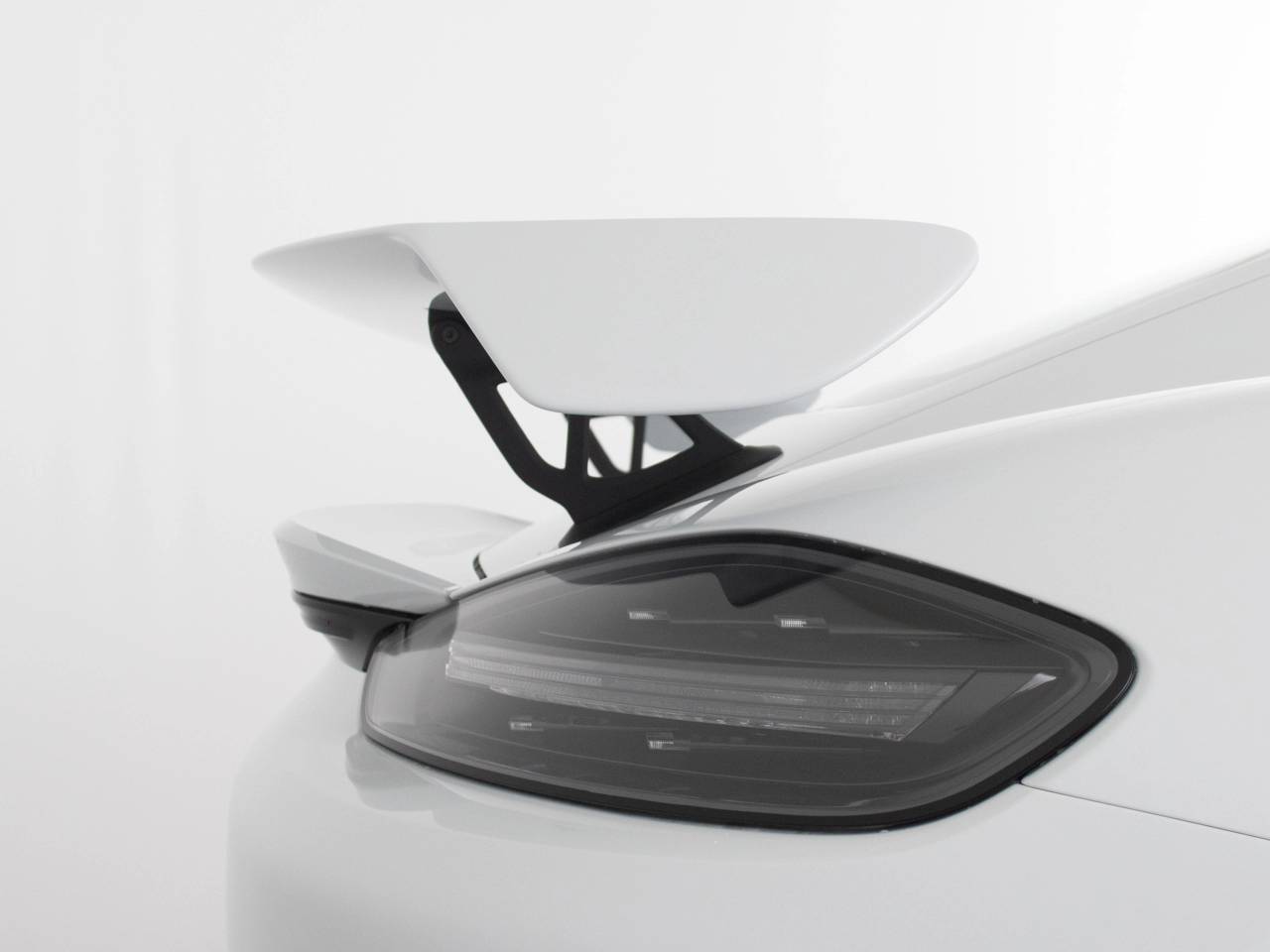 718 (982) CAYMAN GT4 image 19