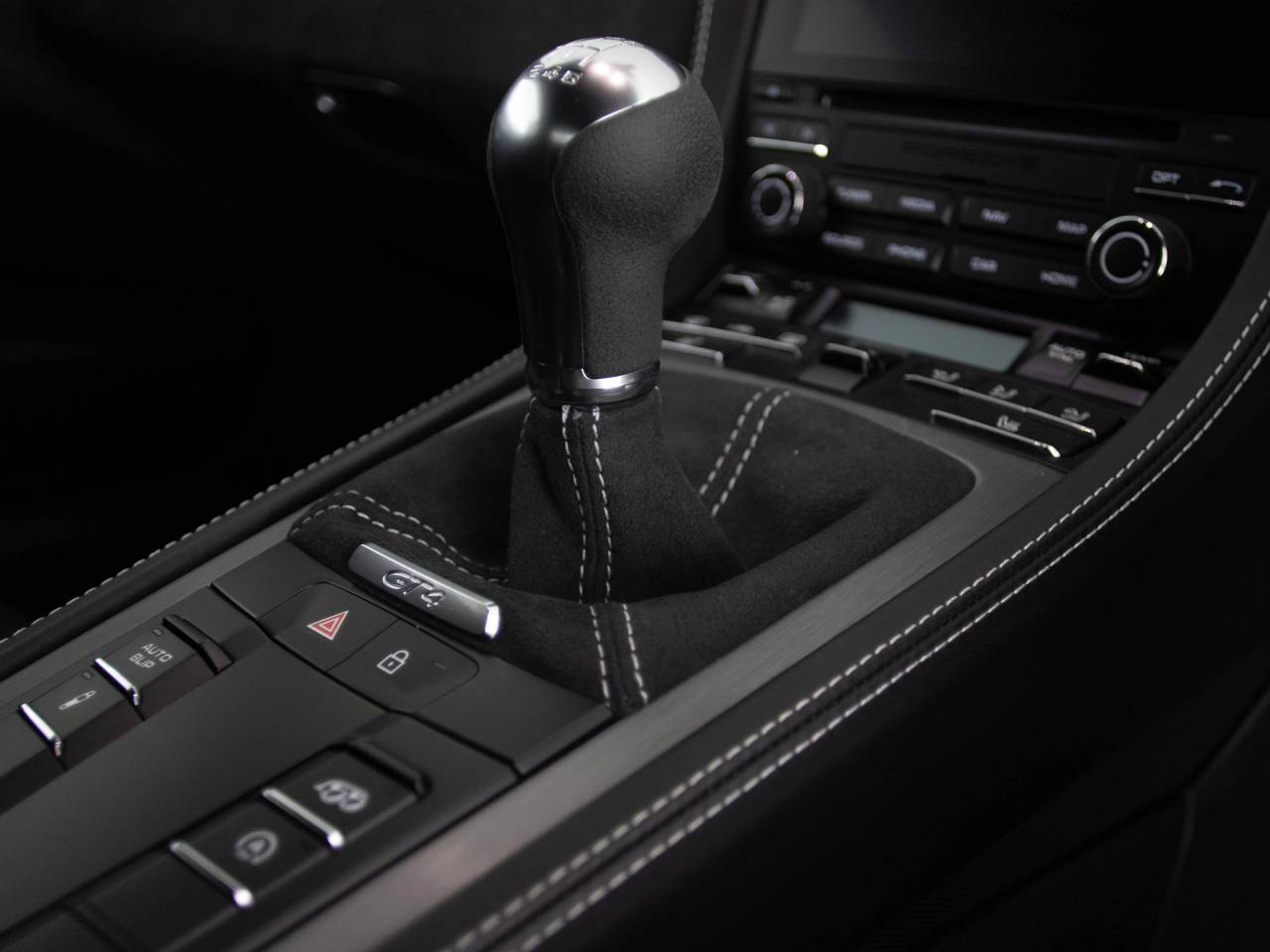 718 (982) CAYMAN GT4 image 50