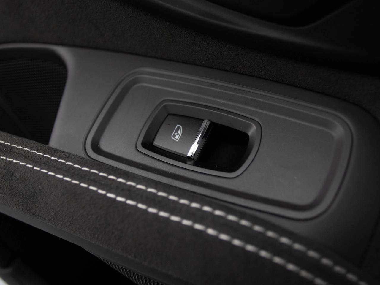 718 (982) CAYMAN GT4 image 62