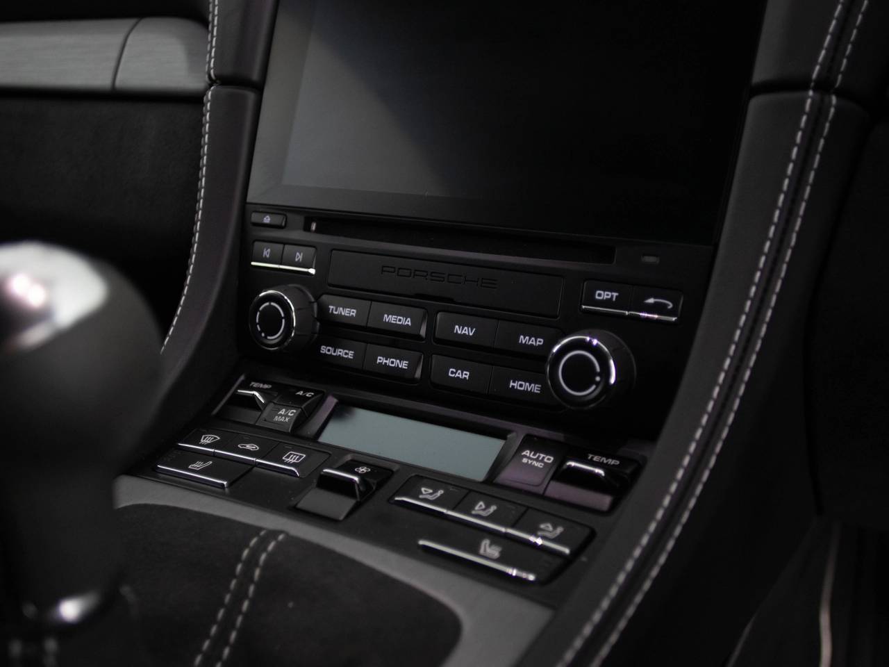 718 (982) CAYMAN GT4 image 51