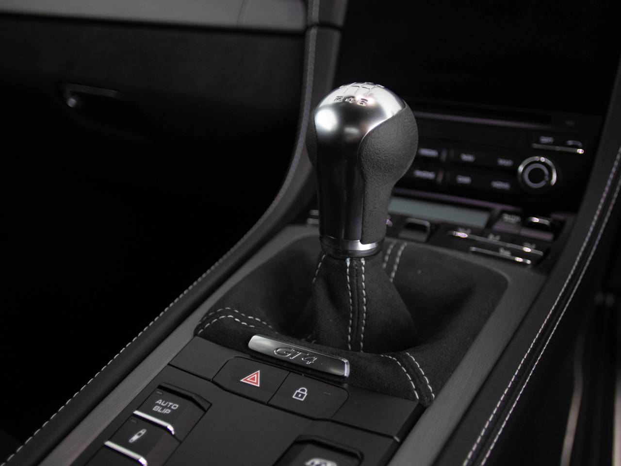 718 (982) CAYMAN GT4 image 49