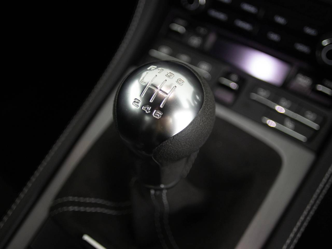 718 (982) CAYMAN GT4 image 52