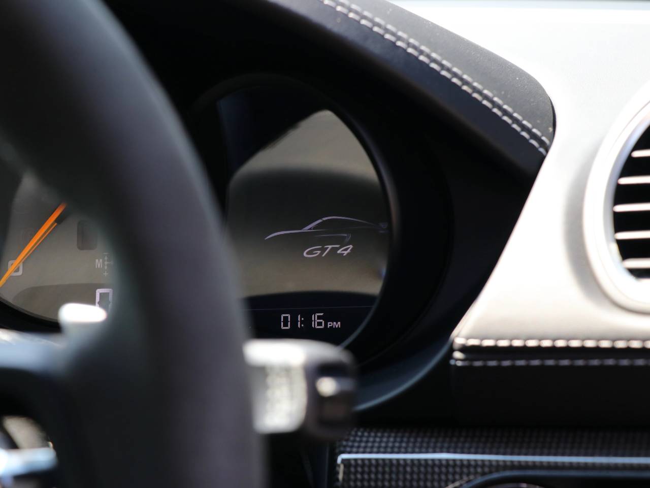 718 (982) CAYMAN GT4 PDK (3) image 52