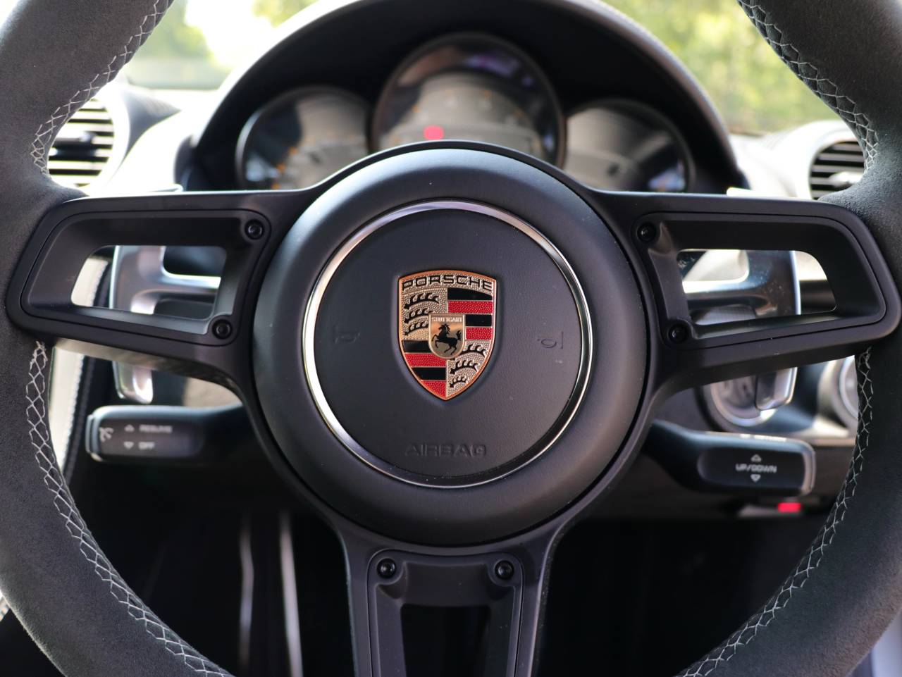 718 (982) CAYMAN GT4 PDK (3) image 38