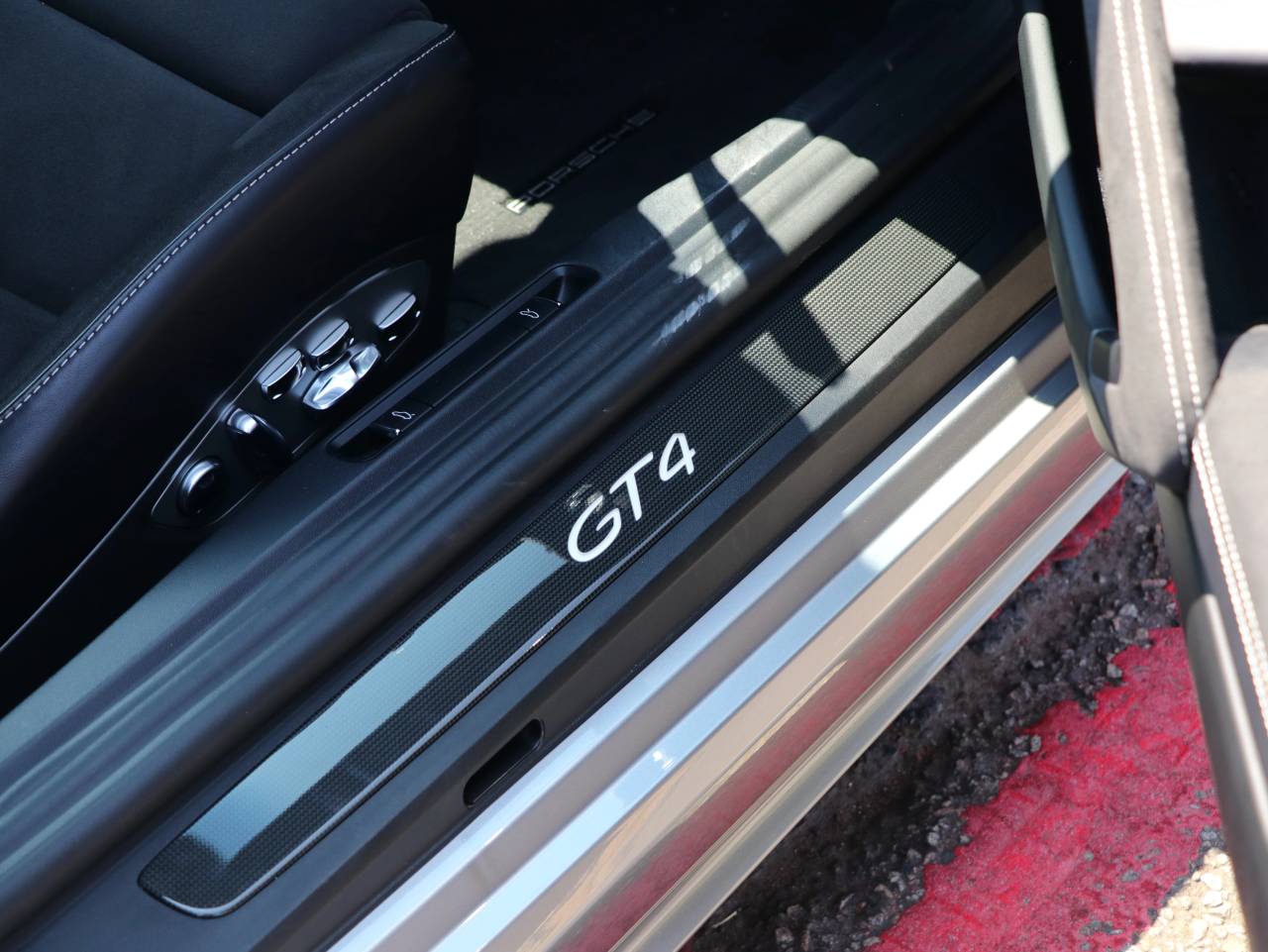 718 (982) CAYMAN GT4 PDK (3) image 49