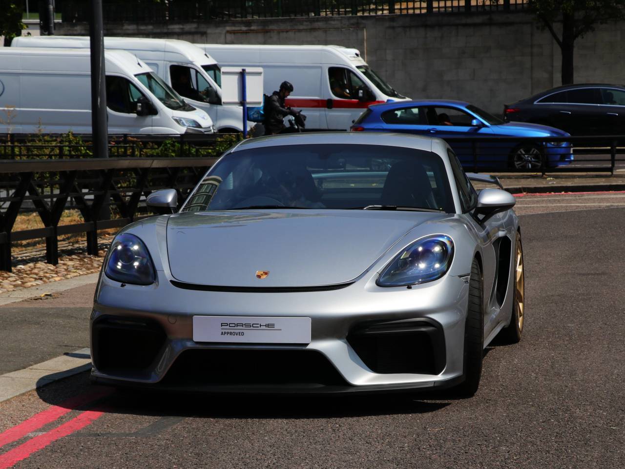 718 (982) CAYMAN GT4 PDK (3) image 13