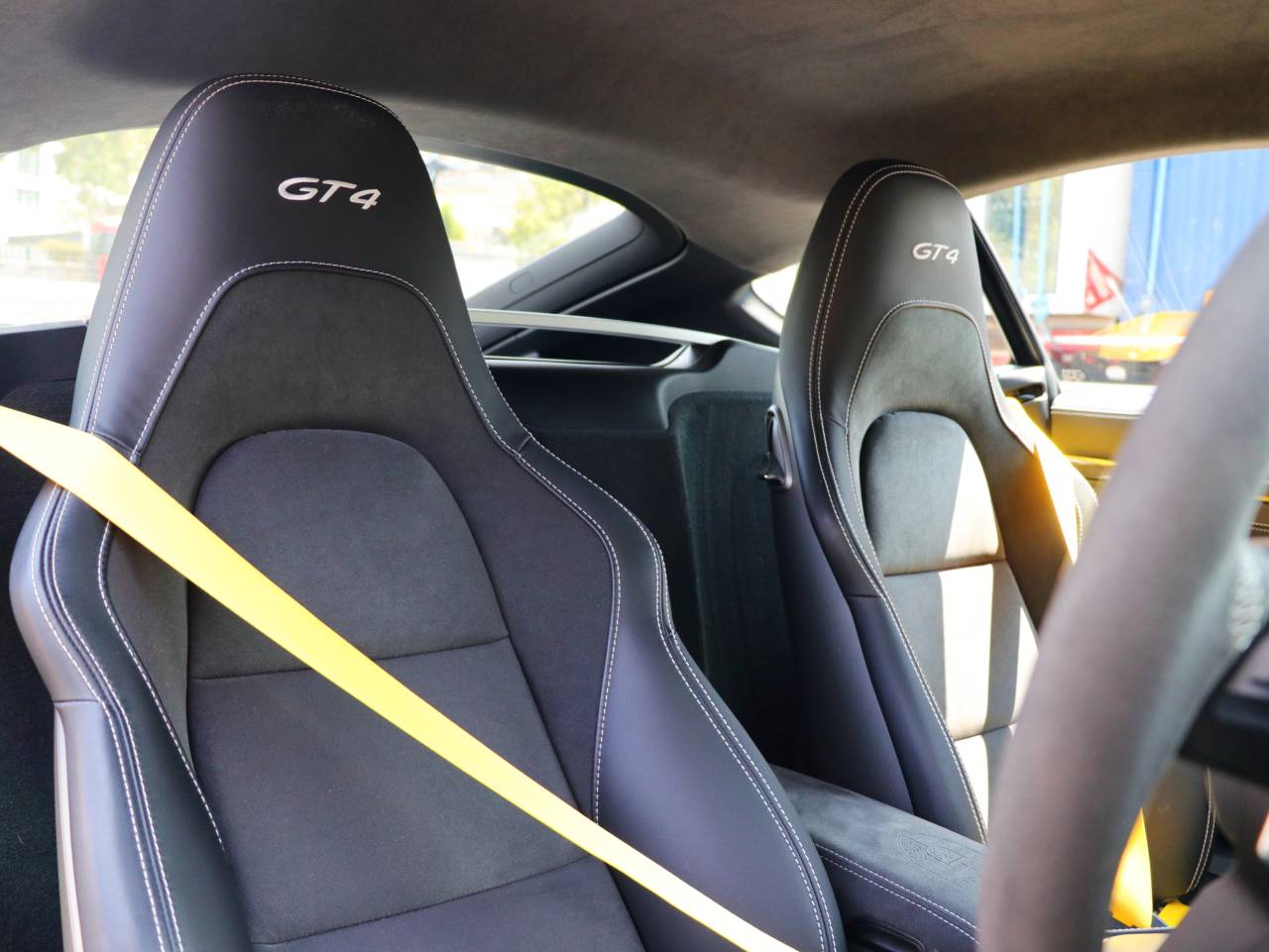 718 (982) CAYMAN GT4 PDK (3) image 05