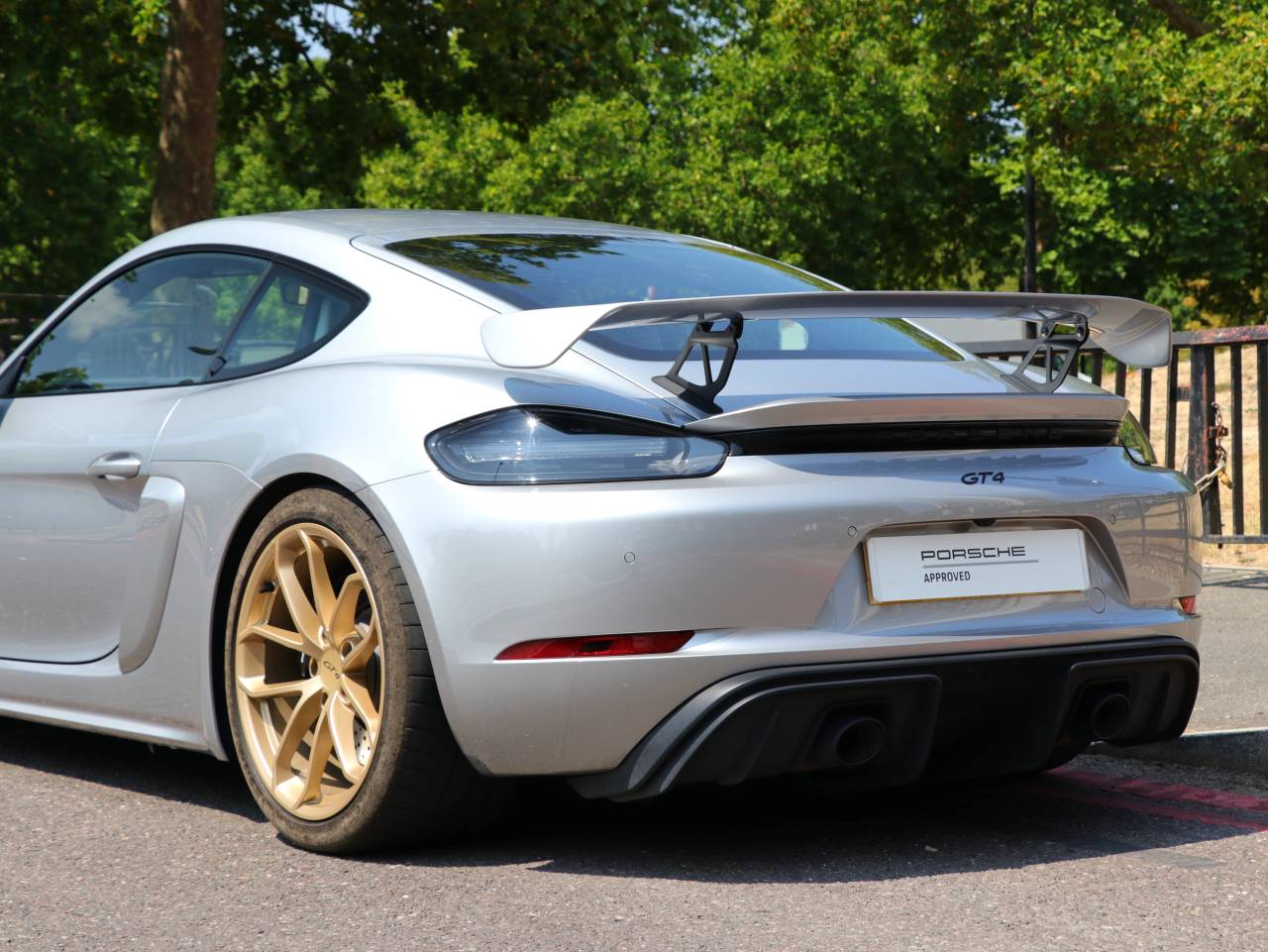 718 (982) CAYMAN GT4 PDK (3) image 19