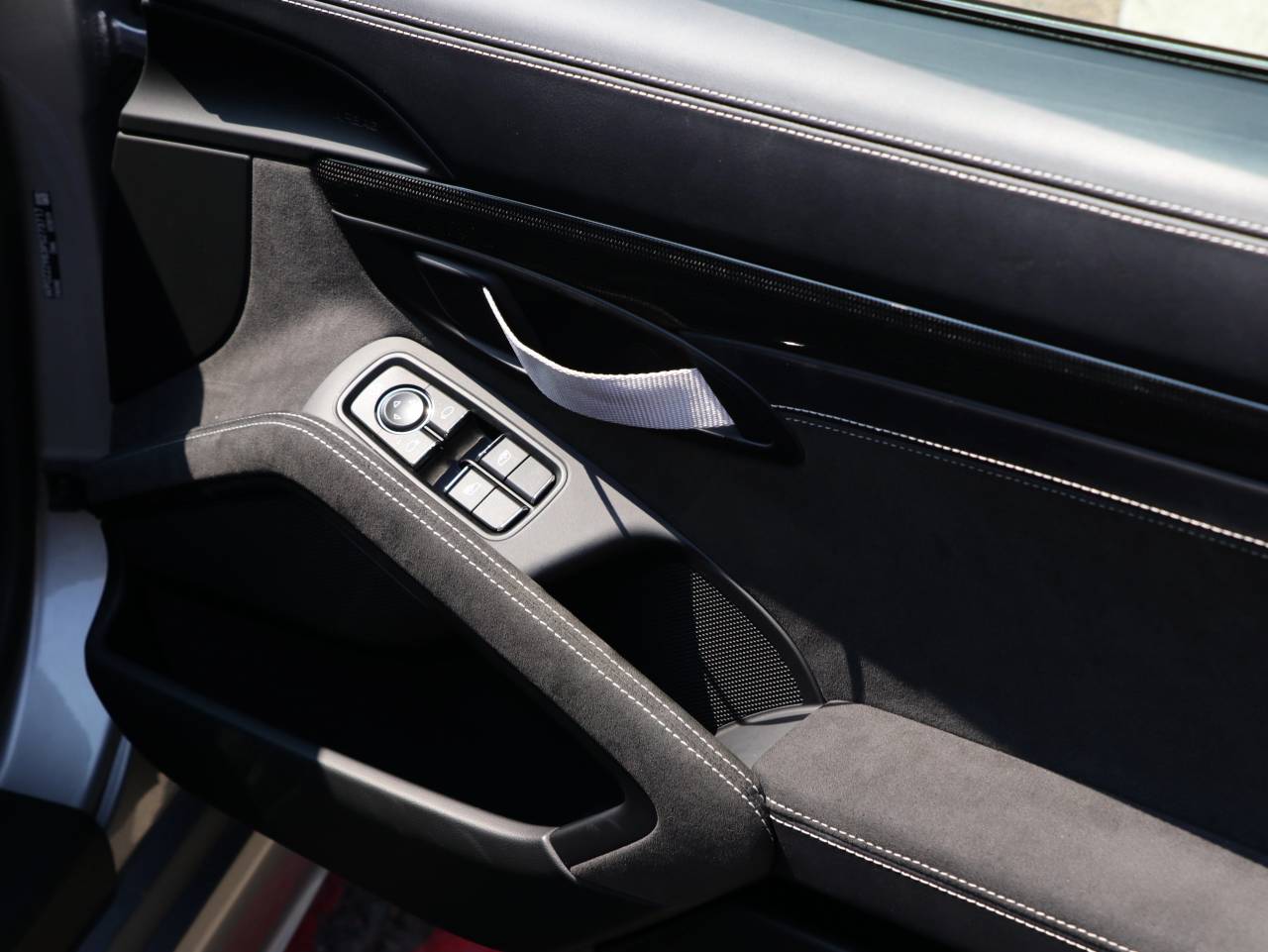 718 (982) CAYMAN GT4 PDK (3) image 54