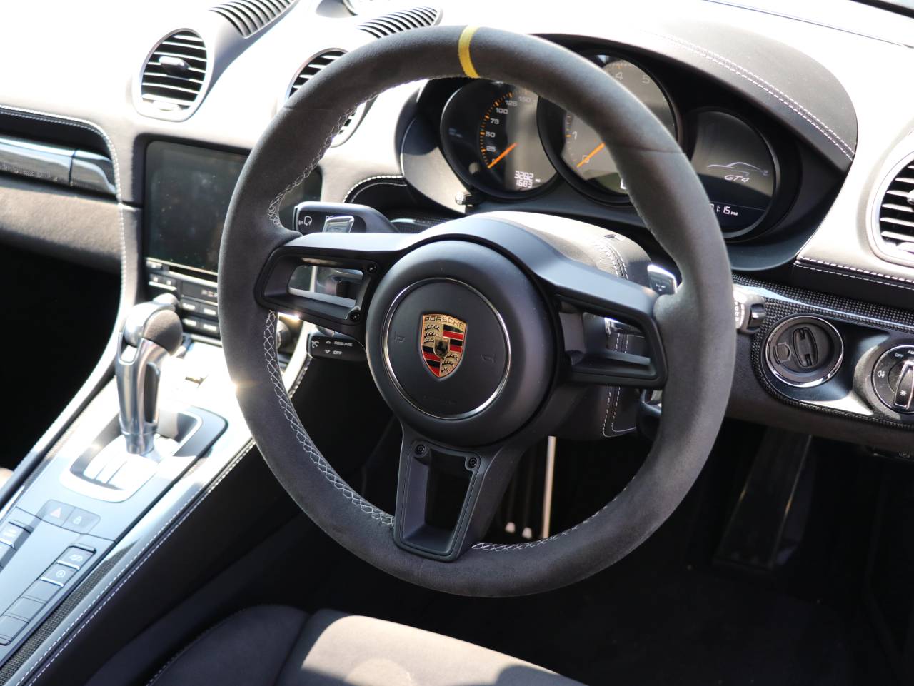 718 (982) CAYMAN GT4 PDK (3) image 04