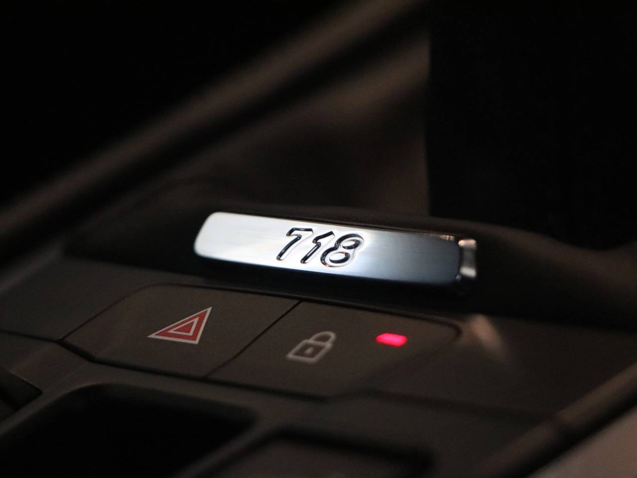 718 (982) BOXSTER STYLE EDITION image 28