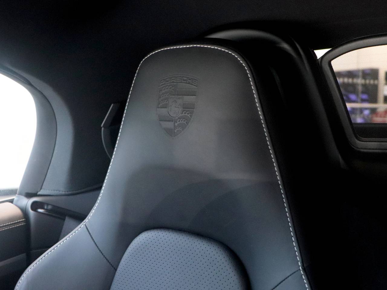 718 (982) BOXSTER STYLE EDITION image 32