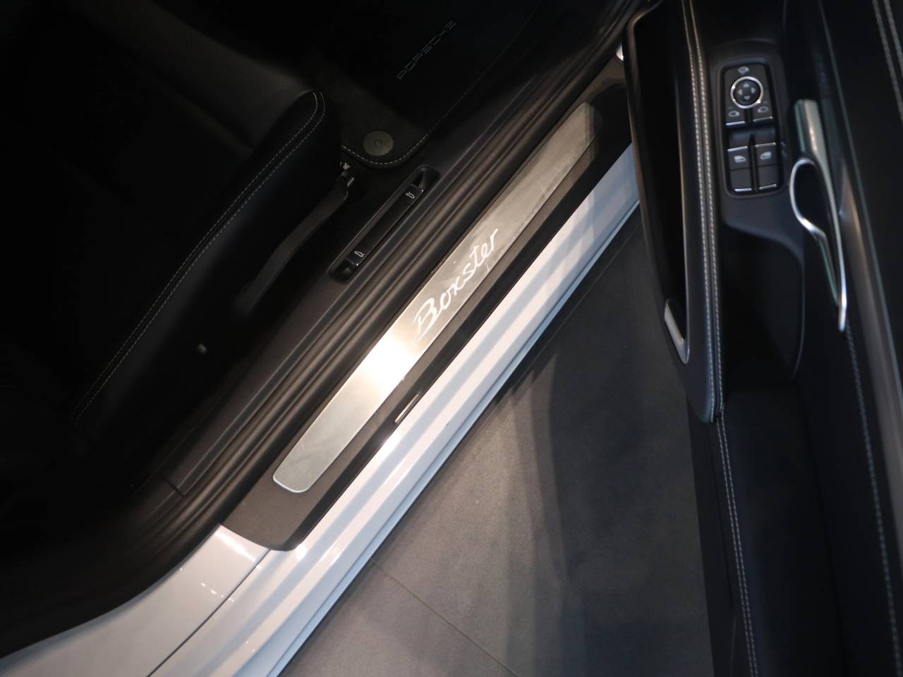 718 (982) BOXSTER STYLE EDITION image 20