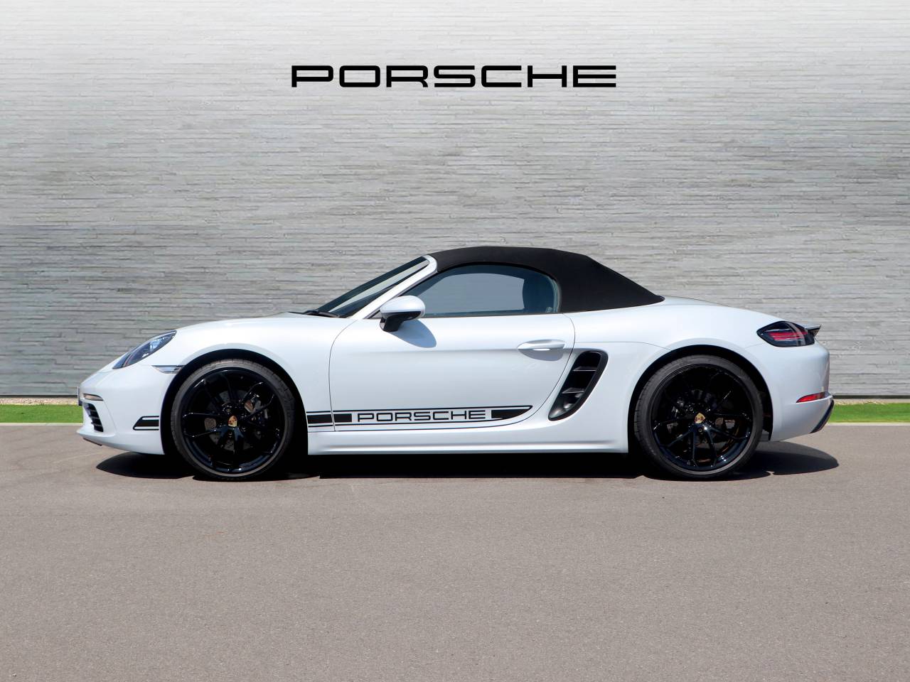 718 (982) BOXSTER STYLE EDITION image 02