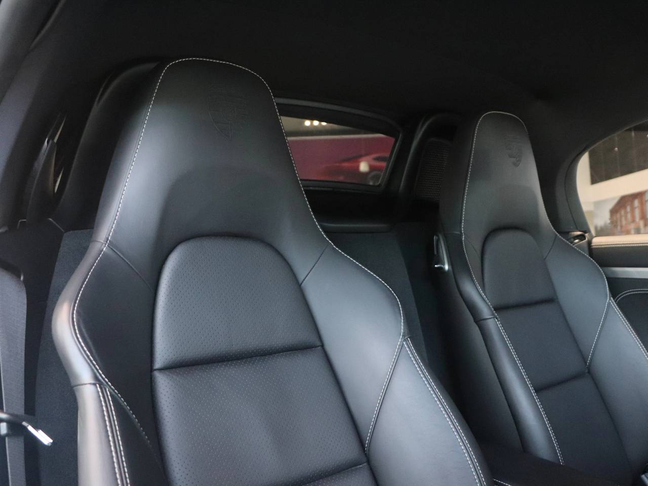 718 (982) BOXSTER STYLE EDITION image 05